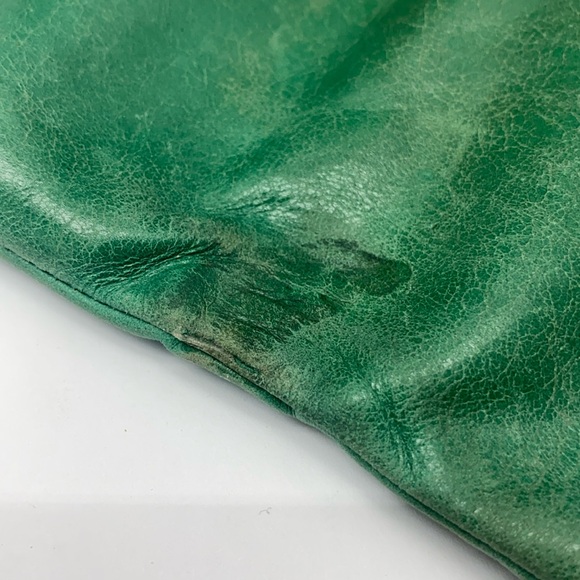 HOBO Lauren Green Bifold Leather Wallet - Picture 12 of 17